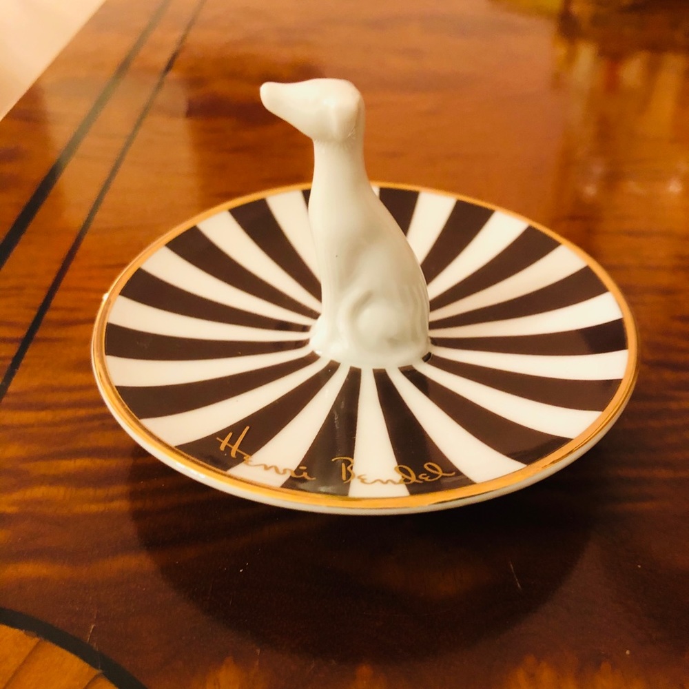 Henri Bendel Whippet Ring Holder